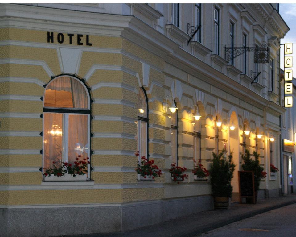 Stadthotel Eggenburg Exterior foto